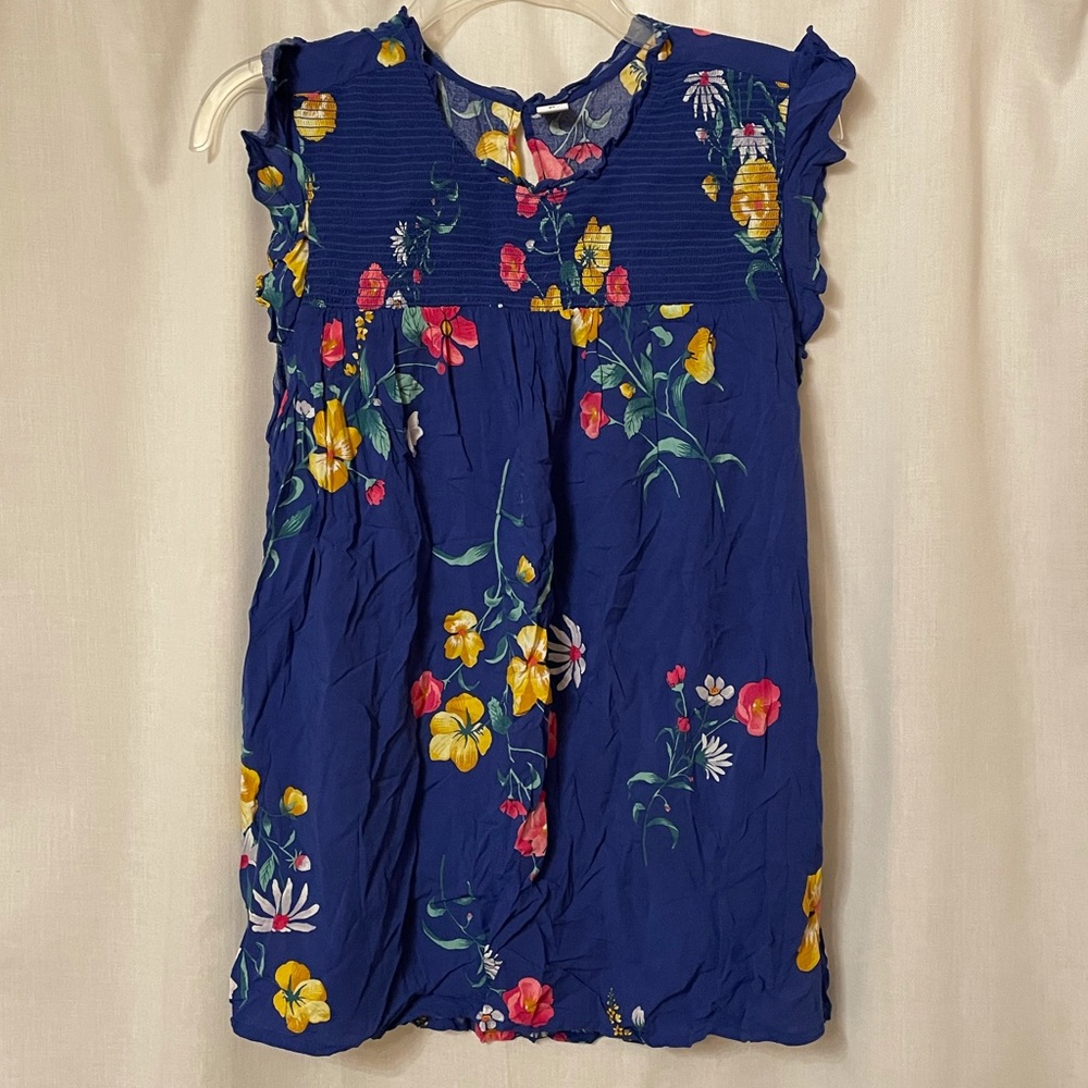 🌼Old Navy Floral Top🌼